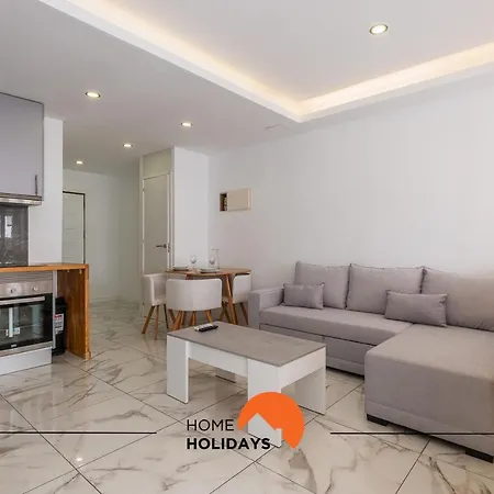 #058 T0 Oh Live By Holidays * Αλμπουφέιρα